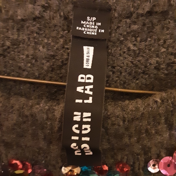 DSIGN LAB WOMENS GRAY SWEATER SIZE S/P BRAND NEW - Picture 2 of 3